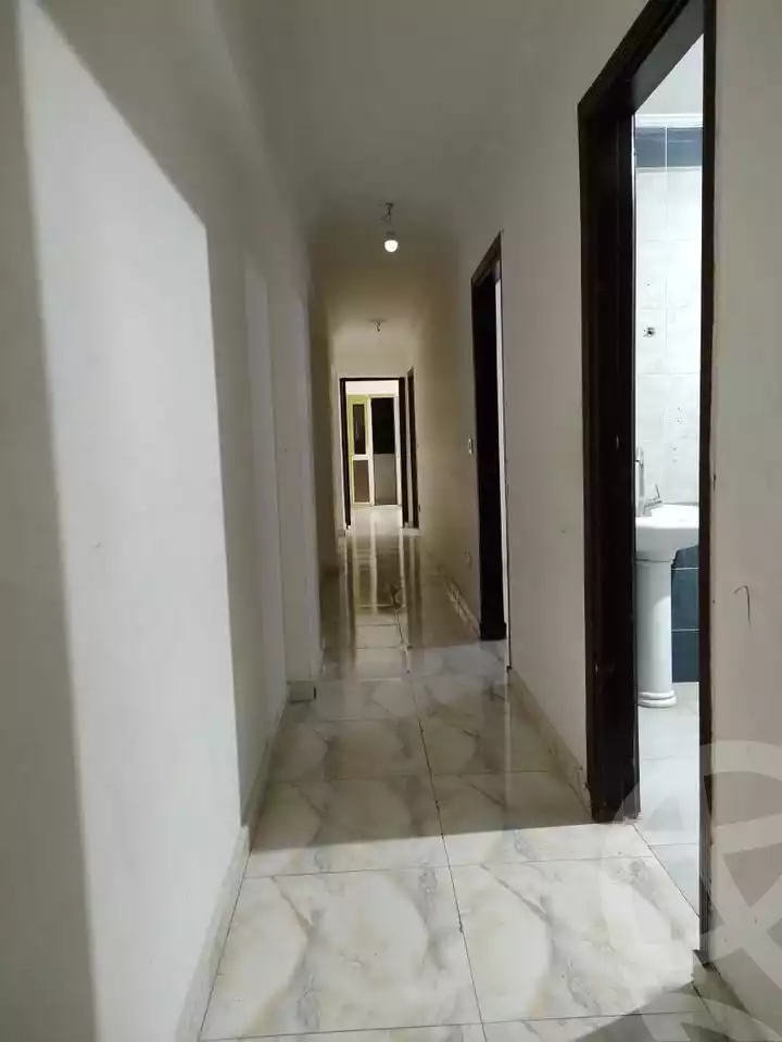 https://aqarmap.com.eg/en/listing/5752639-for-rent-alexandria-l-jmy-el-kilo-21