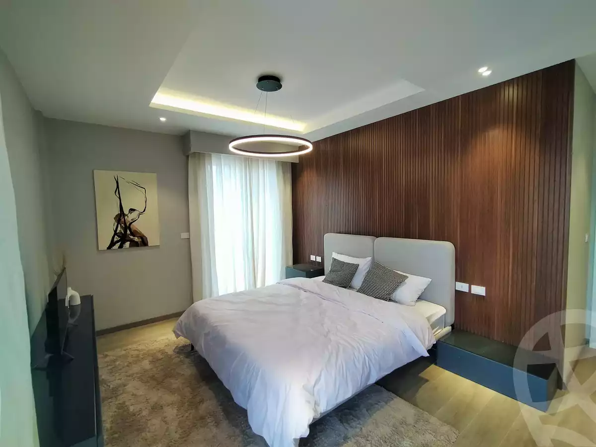 https://aqarmap.com.eg/ar/listing/5753008-for-sale-cairo-el-sheikh-zayed-city-compounds-kmbwnd-fyldj-wyst-dr-llttwyr