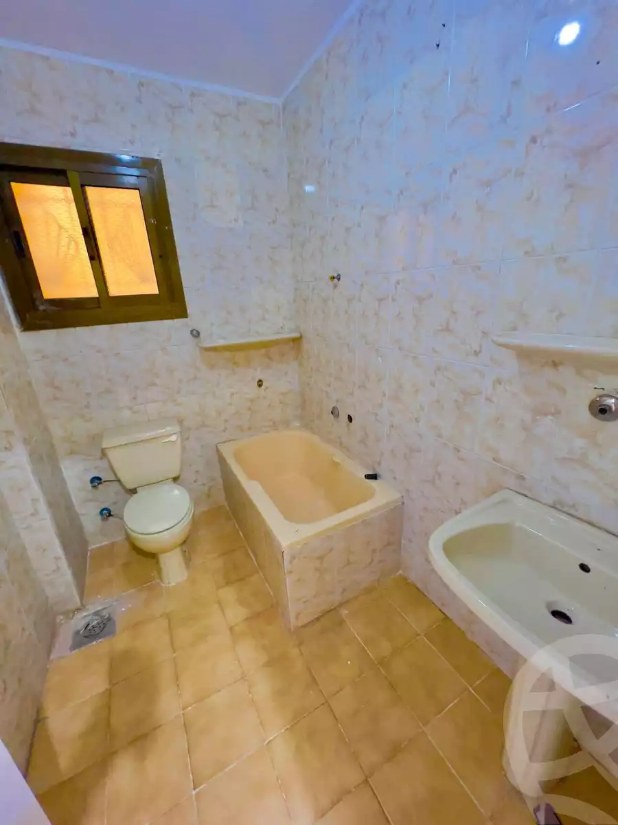 https://aqarmap.com.eg/en/listing/5753250-for-sale-alexandria-l-jmy-shataa-el-nakheel-street-51