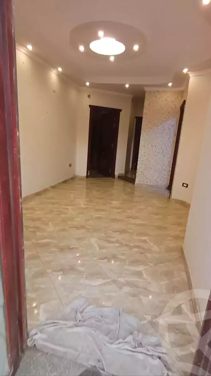 https://aqarmap.com.eg/ar/listing/5753608-for-rent-cairo-mokattam-lhdb-l-ly