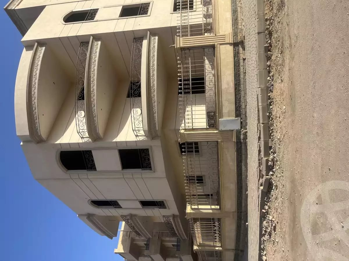 https://aqarmap.com.eg/en/listing/5755072-for-sale-cairo-new-cairo-el-kornfol-el-kornfol-9