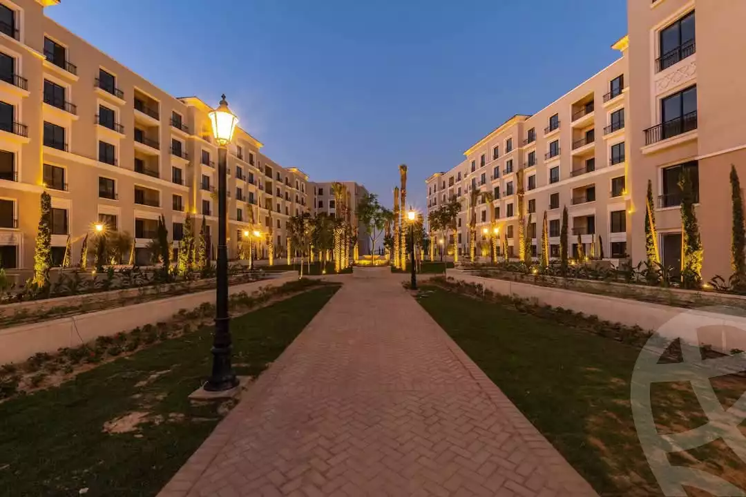 https://aqarmap.com.eg/en/listing/5756357-for-sale-cairo-el-sheikh-zayed-city-compounds-kmbwnd-fyldj-wyst-dr-llttwyr