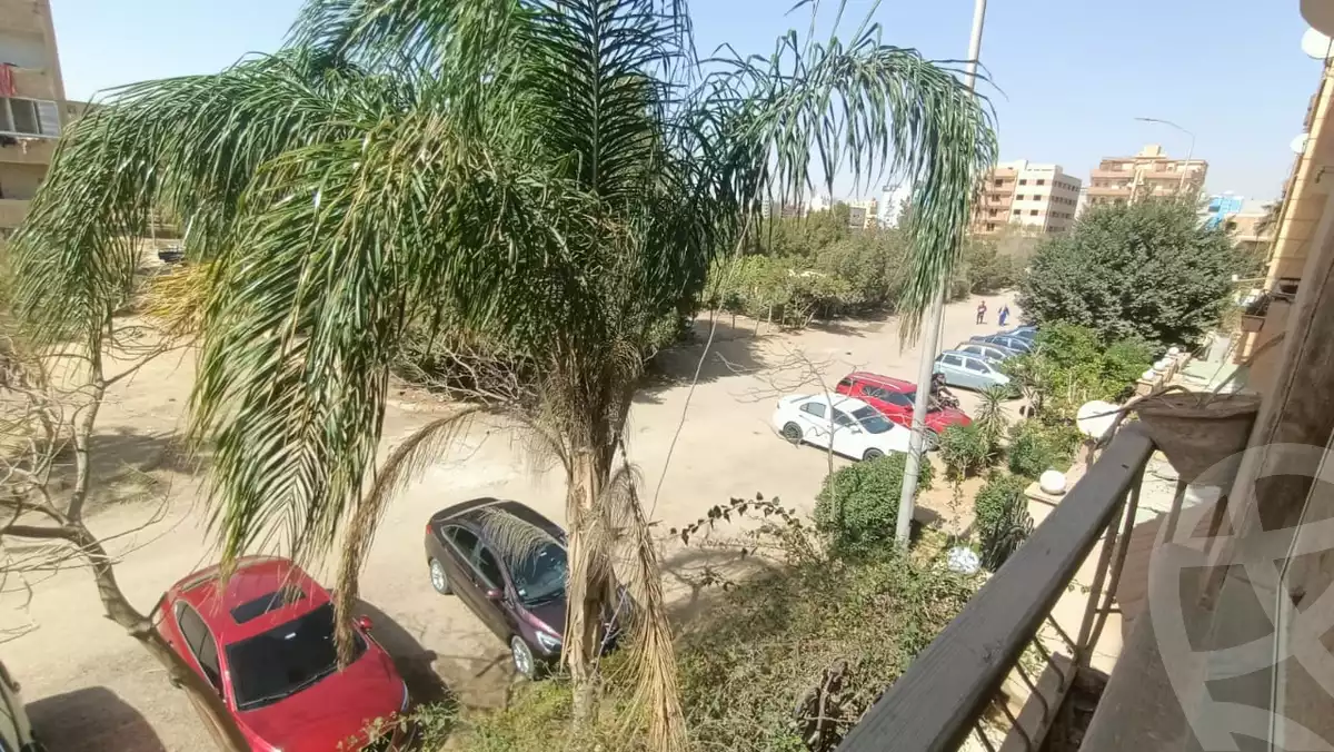 https://aqarmap.com.eg/en/listing/5737103-for-sale-cairo-6th-of-october-el-wahatt-road