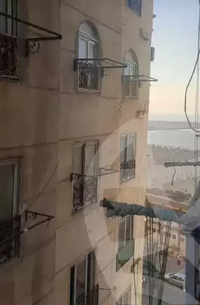 https://aqarmap.com.eg/ar/listing/5758031-for-rent-alexandria-rs-ltyn