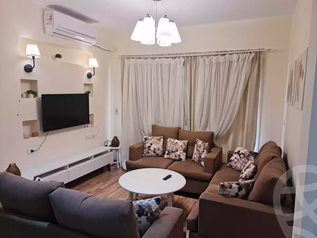 https://aqarmap.com.eg/ar/listing/5759222-for-sale-cairo-el-sheikh-zayed-city-compounds-dh-drys