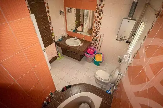 https://aqarmap.com.eg/ar/listing/5760177-for-sale-alexandria-smouha-al-adib-mohammed-zaiton-st