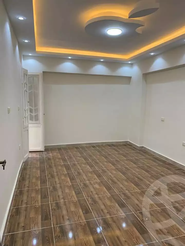 https://aqarmap.com.eg/ar/listing/5760892-for-sale-alexandria-l-jmy-el-hanouvel-kasr-al-quiri-st-1