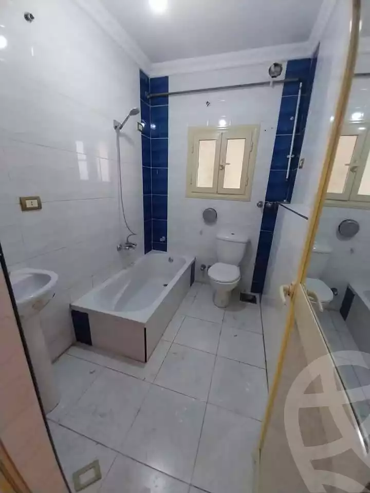 https://aqarmap.com.eg/ar/listing/5761722-for-rent-cairo-el-zaytun-lzytwn-lgrby-el-gabal-canal-st