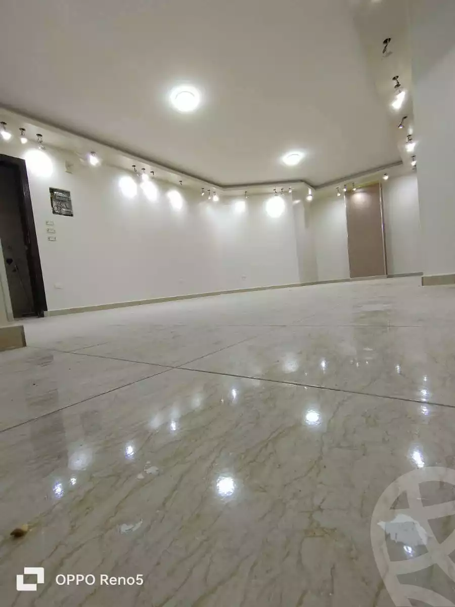 https://aqarmap.com.eg/en/listing/5761894-for-sale-cairo-helwan-helwan-el-sharkeya-el-maraghi-st