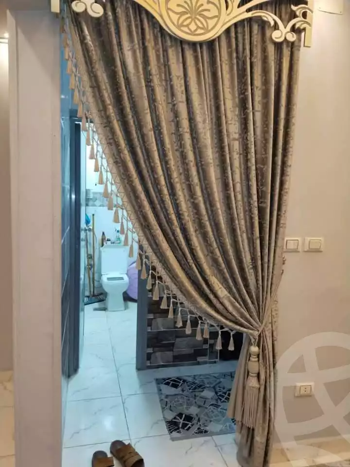 https://aqarmap.com.eg/ar/listing/5763142-for-sale-alexandria-l-jmy-lbytsh-el-tayar-st