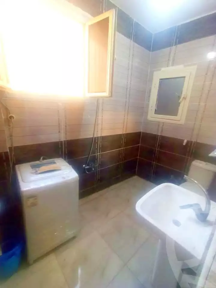https://aqarmap.com.eg/en/listing/5763782-for-rent-cairo-el-agouza-shaheen-st
