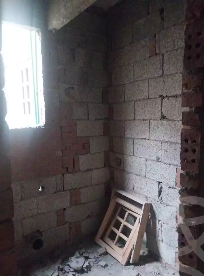 https://aqarmap.com.eg/ar/listing/5763873-for-sale-alexandria-zezenia-ibrahim-el-attar-st