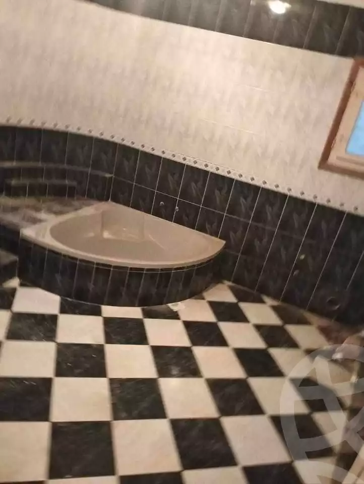 https://aqarmap.com.eg/en/listing/5765032-for-sale-alexandria-l-jmy-bw-ywsf
