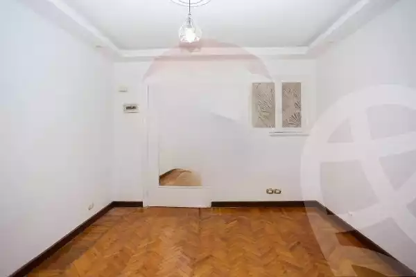 https://aqarmap.com.eg/en/listing/5765456-for-sale-alexandria-bolekly-abou-quer-st