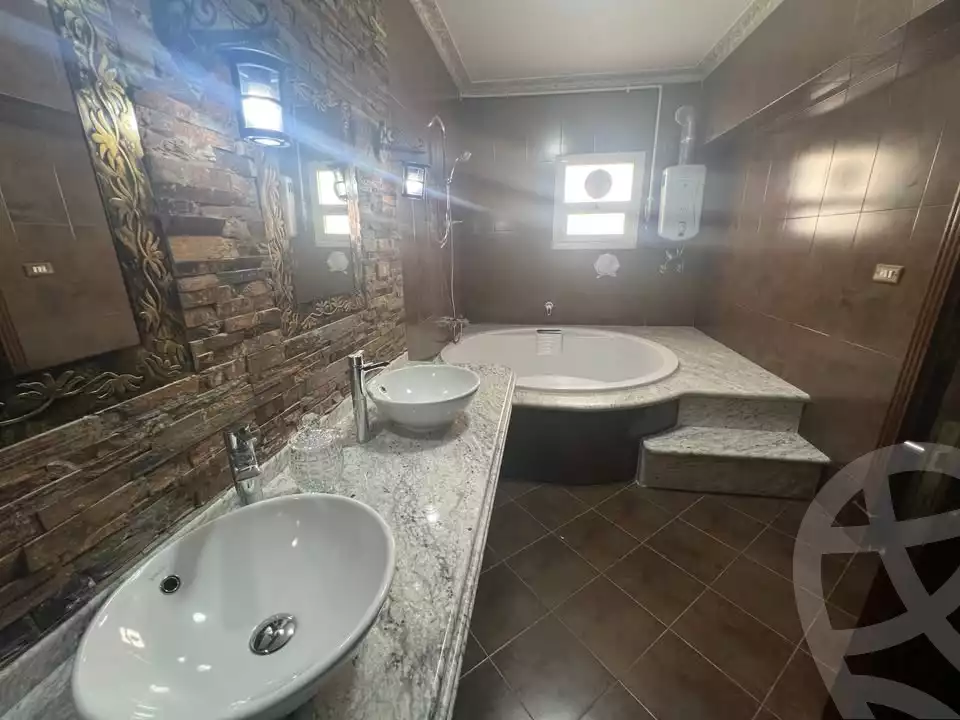 https://aqarmap.com.eg/ar/listing/5766563-for-rent-cairo-mokattam-lhdb-l-ly