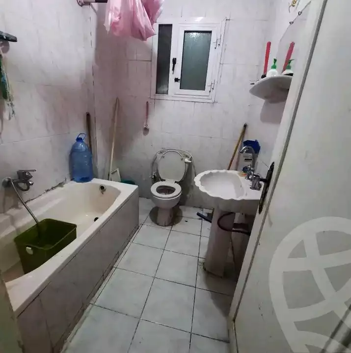 https://aqarmap.com.eg/en/listing/5767284-for-sale-alexandria-l-jmy-el-hanouvel-el-shaheed-ahmed-hamdy-st