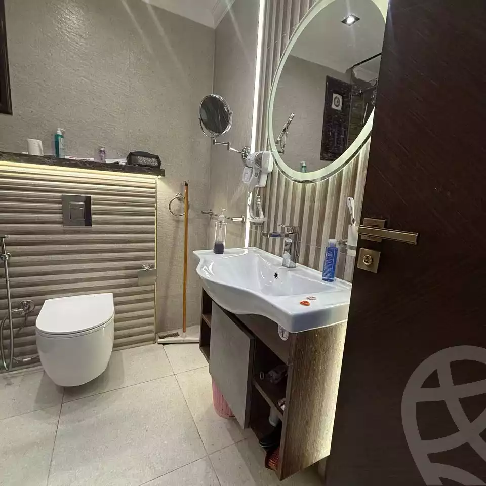 https://aqarmap.com.eg/en/listing/5767725-for-sale-cairo-mokattam-el-hadabah-el-wosta-rd-lmbhth