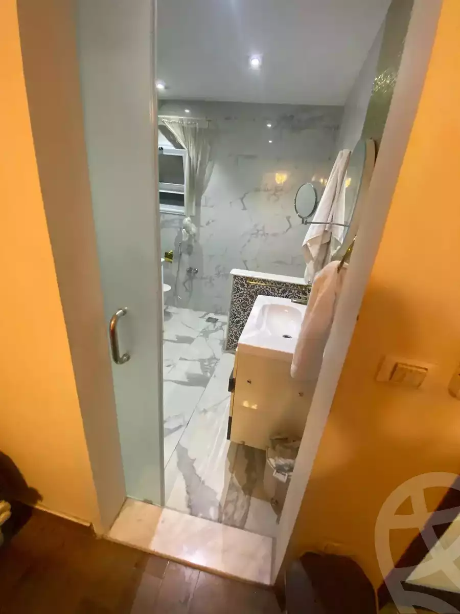 https://aqarmap.com.eg/en/listing/5767876-for-sale-cairo-helwan-hadayek-helwan-nile-corniche-st