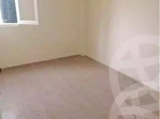 https://aqarmap.com.eg/en/listing/5763477-for-sale-cairo-15th-of-may-manteqat-el-90-fadan
