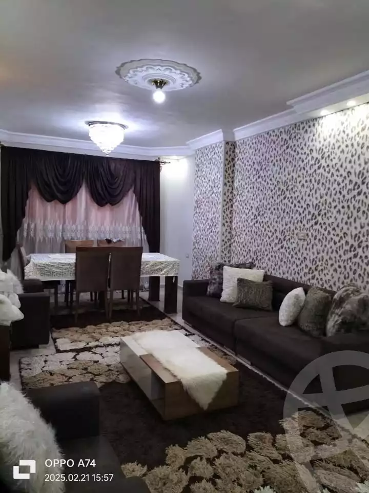 https://aqarmap.com.eg/ar/listing/5768519-for-sale-cairo-el-haram-shareaa-khatem-el-morsalen