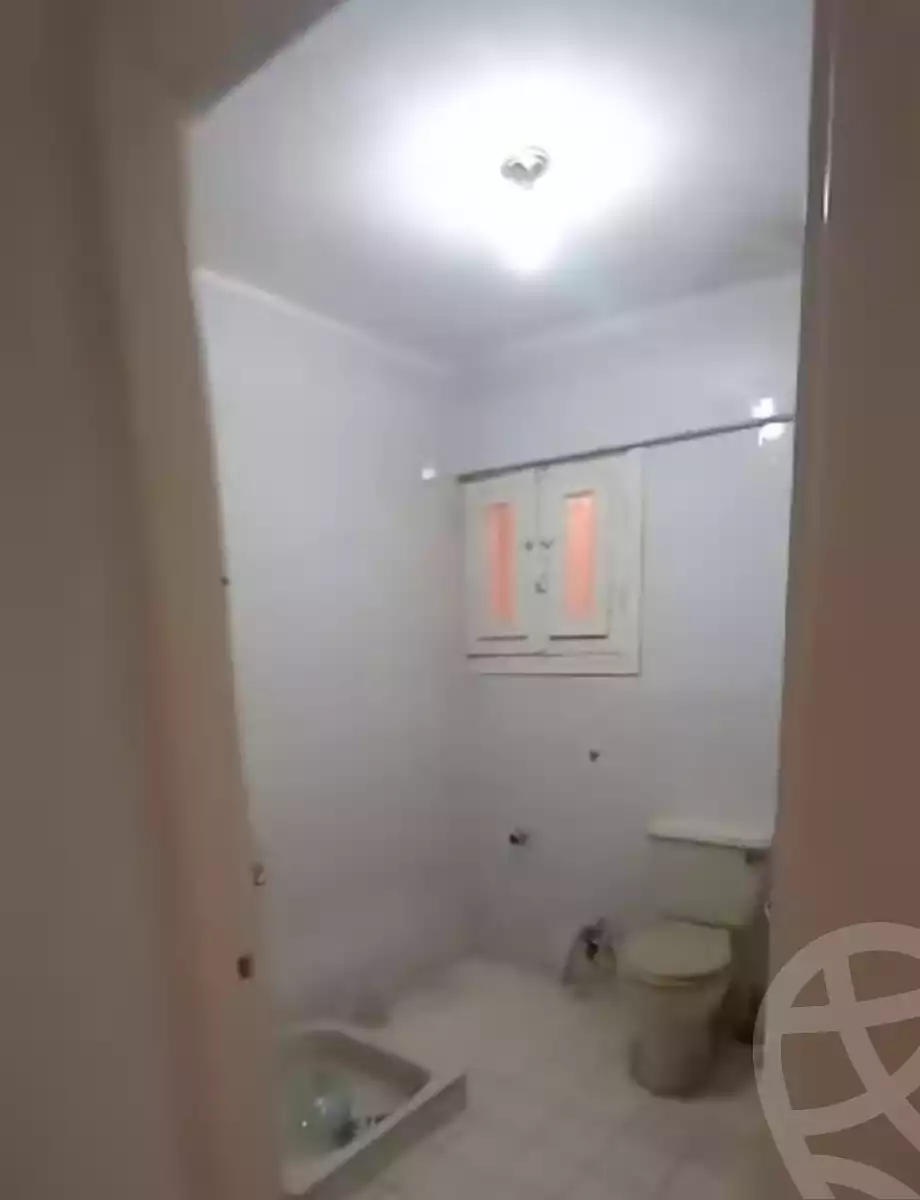 https://aqarmap.com.eg/ar/listing/5769078-for-sale-alexandria-l-jmy-bw-ywsf-hosni-mubarak-st