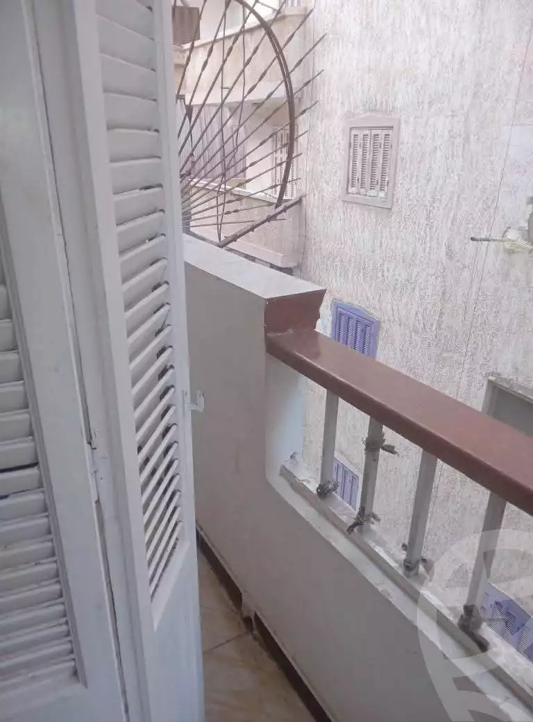 https://aqarmap.com.eg/ar/listing/5769949-for-sale-alexandria-l-jmy-el-hanouvel-abd-el-moneam-gaber-st