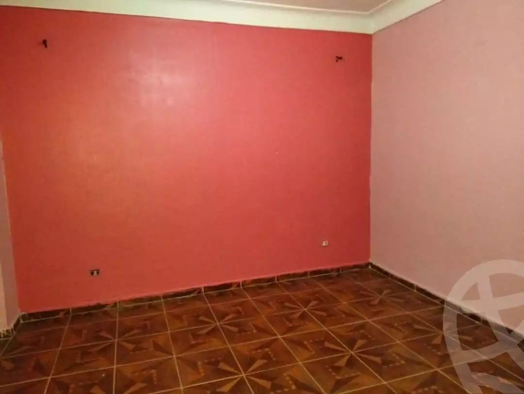 https://aqarmap.com.eg/en/listing/5770107-for-rent-alexandria-l-jmy-bw-ywsf-el-forn-st