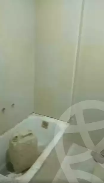 https://aqarmap.com.eg/en/listing/5770322-for-sale-cairo-ain-shams-ain-shams-el-sharkia-el-eshrein-stt