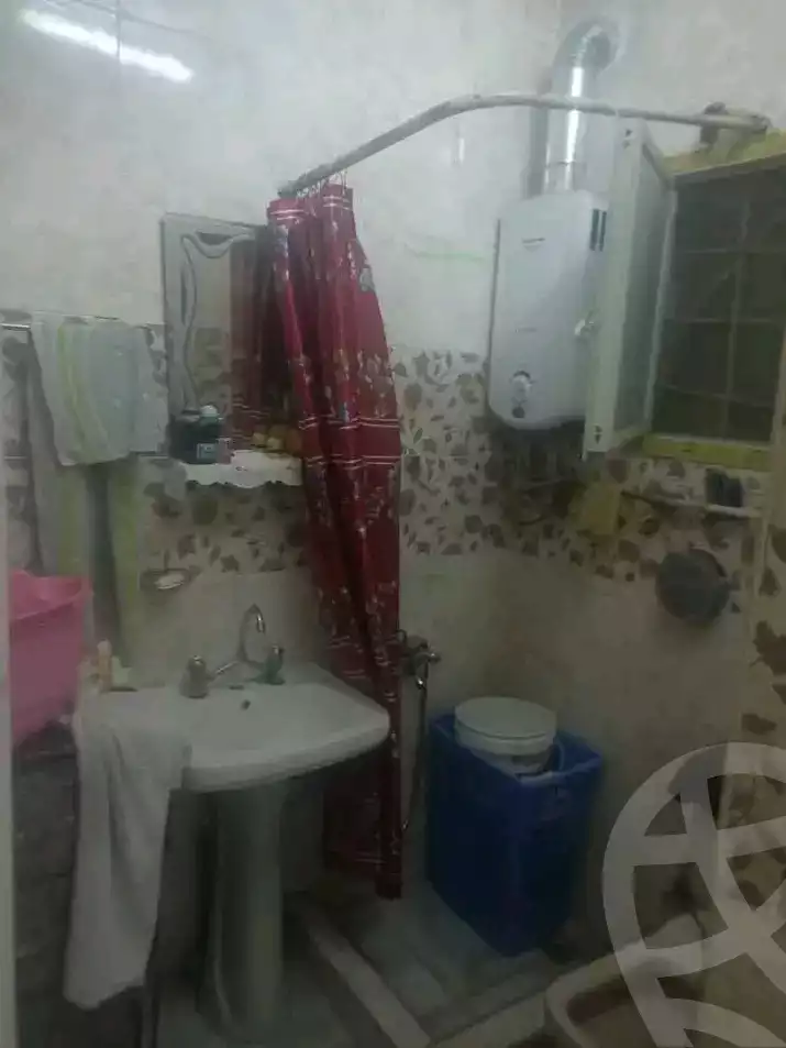 https://aqarmap.com.eg/en/listing/5770796-for-sale-cairo-ain-shams-ahmed-esmat-st