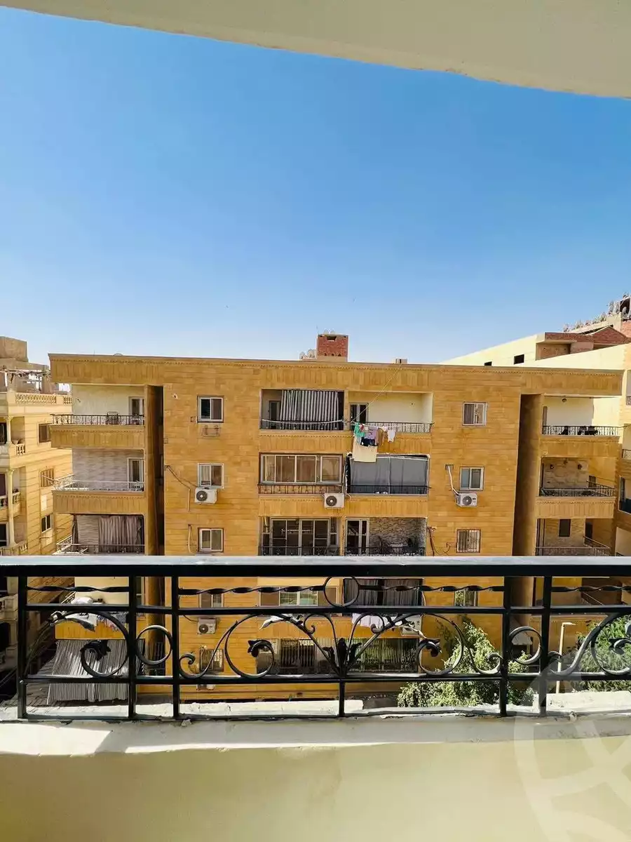 https://aqarmap.com.eg/en/listing/5771486-for-sale-cairo-hadayek-el-ahram-mntq-h
