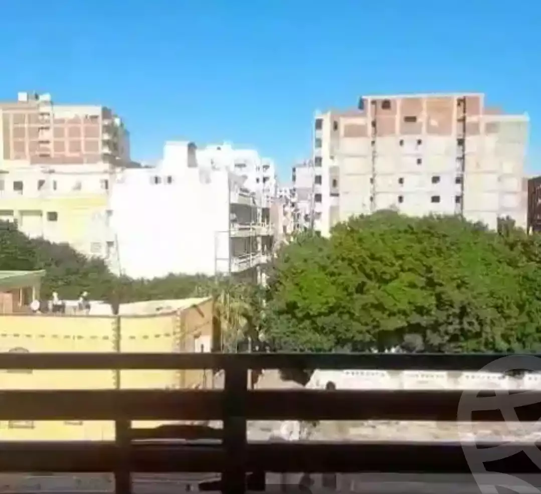 https://aqarmap.com.eg/ar/listing/5772052-for-sale-alexandria-l-jmy-lbytsh-bianchiii
