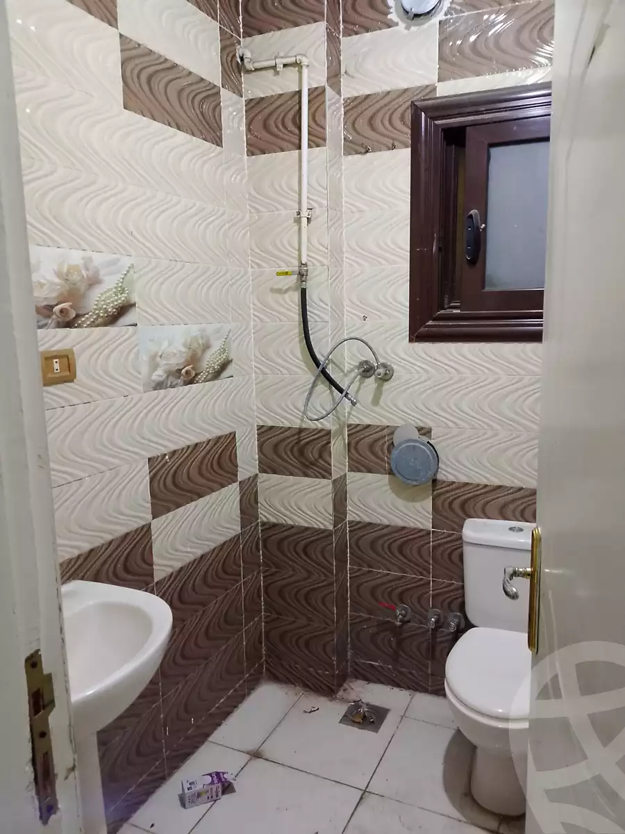 https://aqarmap.com.eg/en/listing/5772707-for-sale-cairo-ain-shams-ahmed-esmat-st