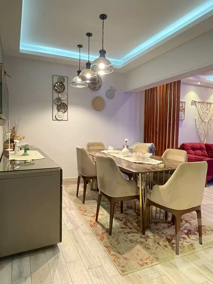 https://aqarmap.com.eg/ar/listing/5772938-for-sale-cairo-6th-of-october-central-axis