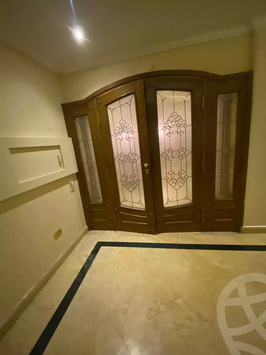 https://aqarmap.com.eg/en/listing/5772645-for-sale-cairo-manial-el-rawda-st