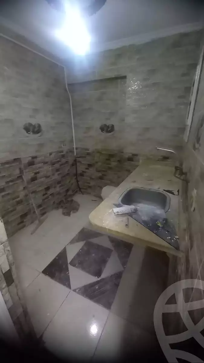 https://aqarmap.com.eg/ar/listing/5773459-for-sale-alexandria-bahray-el-anfoshy-sidi-al-mawazini-st