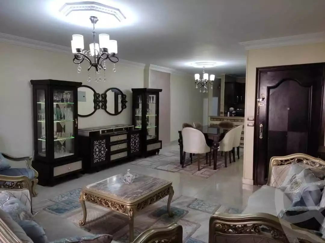 https://aqarmap.com.eg/en/listing/5773895-for-sale-cairo-ain-shams-ahmed-esmat-st