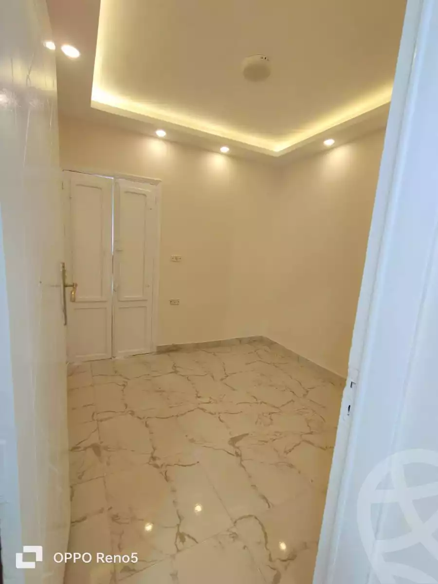 https://aqarmap.com.eg/en/listing/5773949-for-sale-cairo-helwan-helwan-el-sharkeya-el-maraghi-st