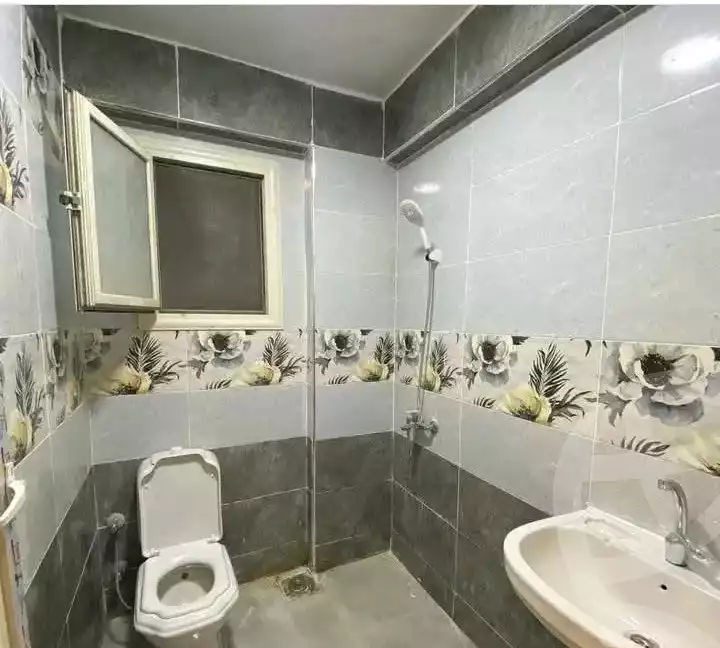 https://aqarmap.com.eg/en/listing/5774755-for-sale-alexandria-l-jmy-lbytsh-ibrahim-othman-st