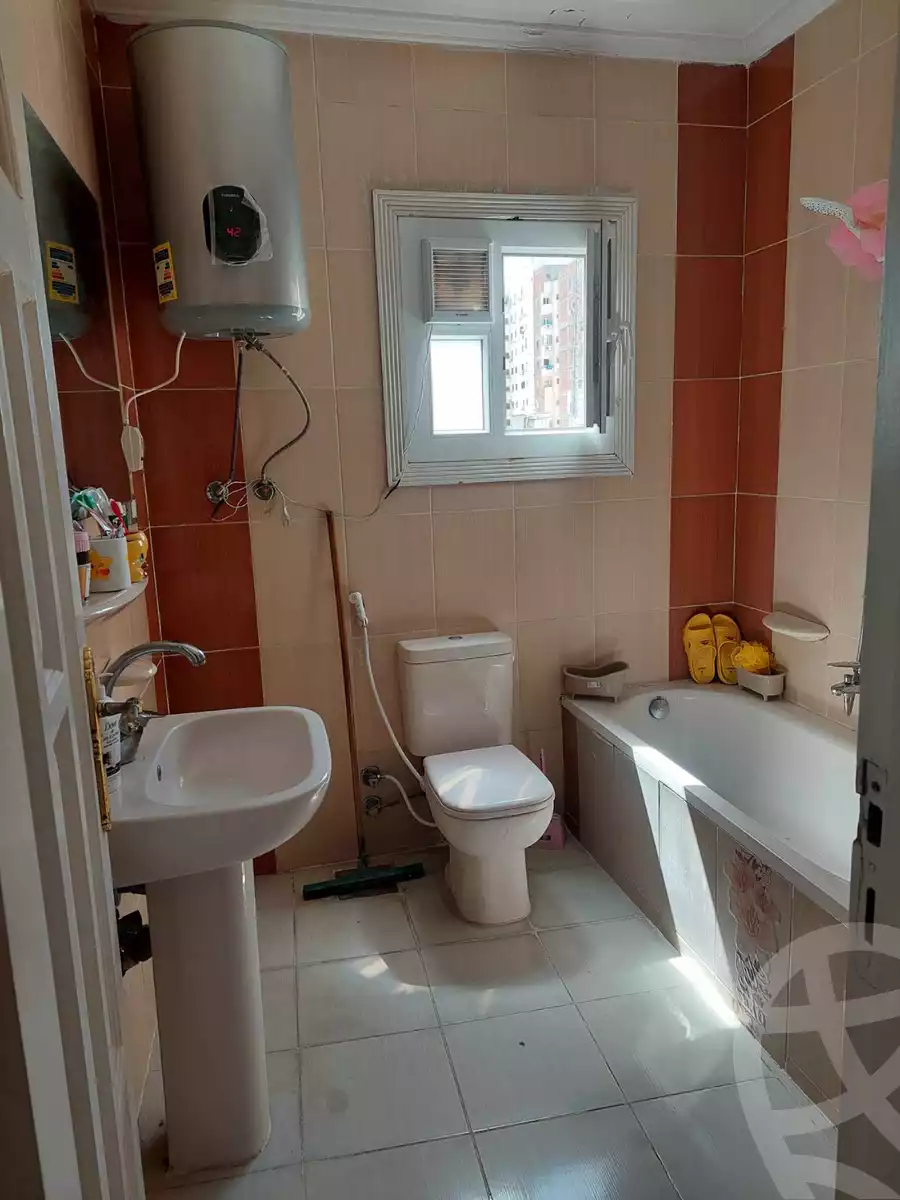 https://aqarmap.com.eg/en/listing/5774832-for-sale-alexandria-lauran-shr-bw-qyr-tryq-lhry