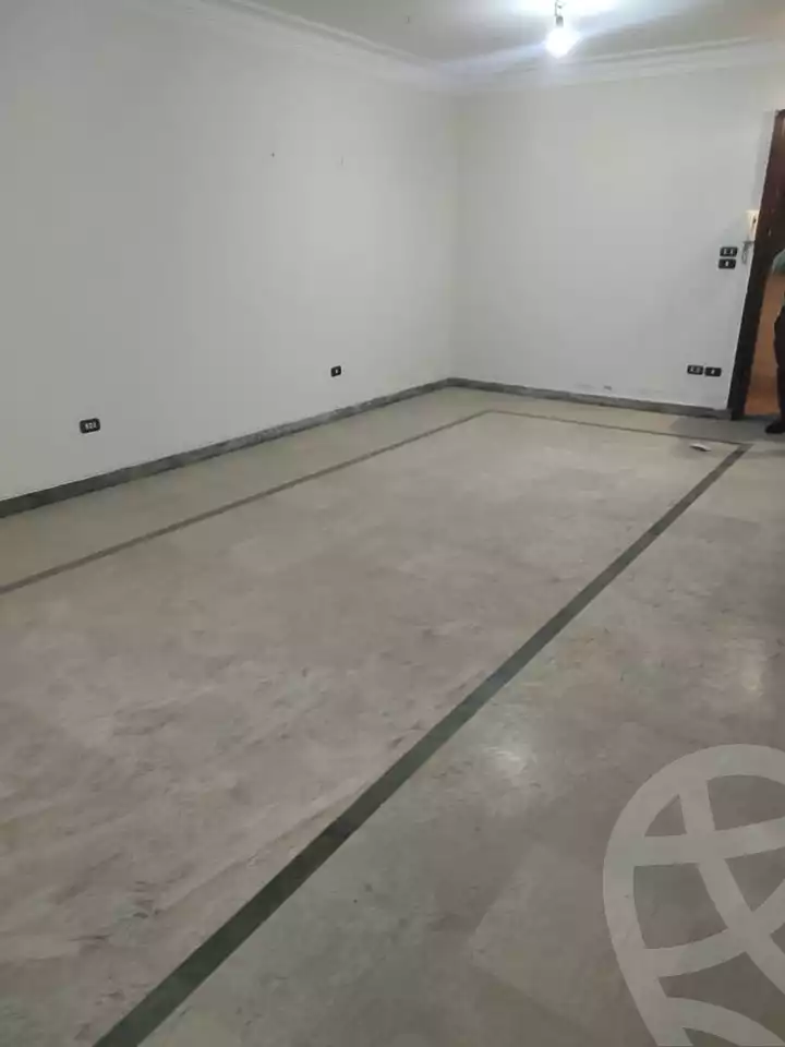 https://aqarmap.com.eg/en/listing/5775467-for-rent-cairo-mokattam-lhdb-l-ly-diplomats-neighborhood