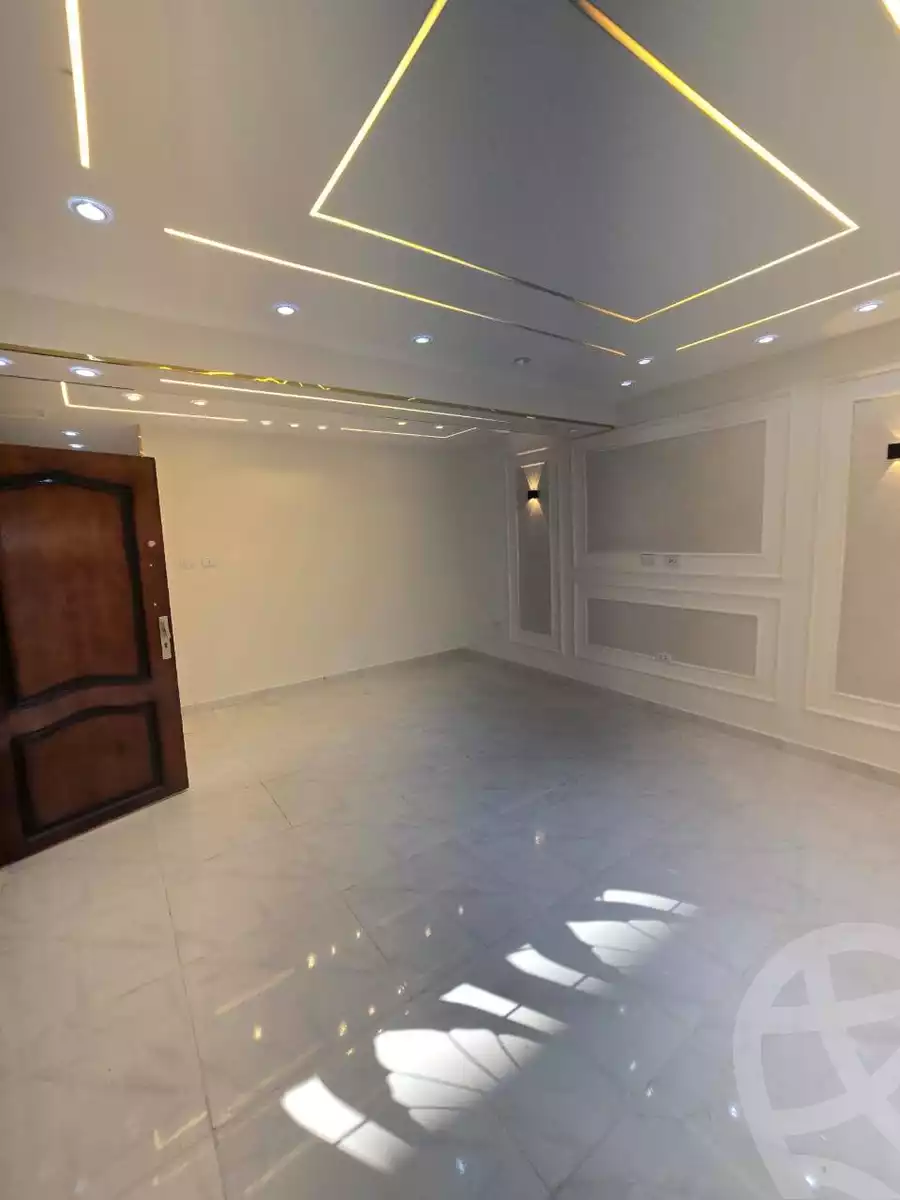 https://aqarmap.com.eg/en/listing/5776250-for-sale-alexandria-l-jmy-lbytsh-el-bostan-st