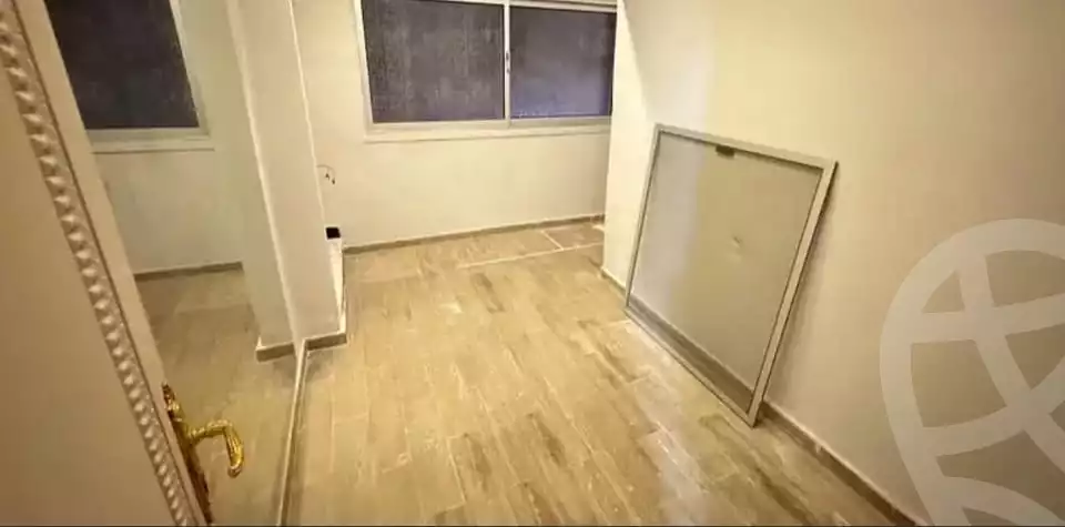 https://aqarmap.com.eg/ar/listing/5776693-for-rent-alexandria-zezenia