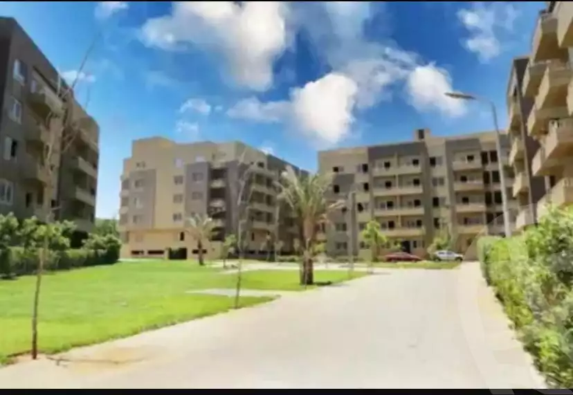 https://aqarmap.com.eg/en/listing/5779232-for-sale-cairo-new-cairo-compounds-kattameya-gardens
