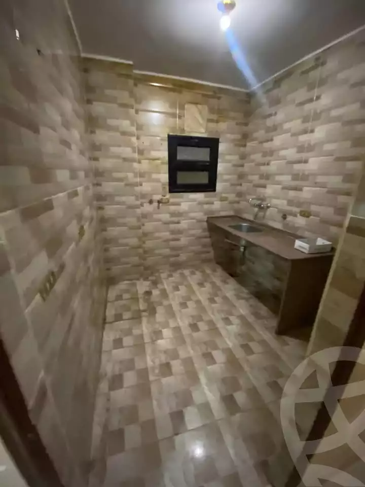 https://aqarmap.com.eg/en/listing/5779793-for-rent-cairo-15th-of-may-mjwr-31