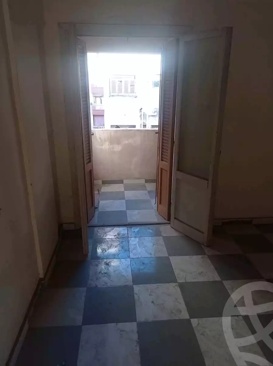 https://aqarmap.com.eg/en/listing/5780222-for-sale-alexandria-l-jmy-lbytsh-el-hay-st