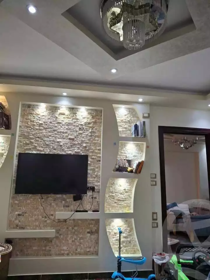 https://aqarmap.com.eg/ar/listing/5780295-for-sale-alexandria-l-jmy-lbytsh-qased-kareem-st
