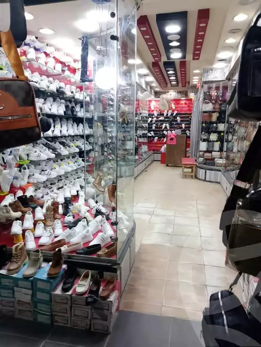 https://aqarmap.com.eg/en/listing/5780463-for-sale-alexandria-lsywf-el-falki