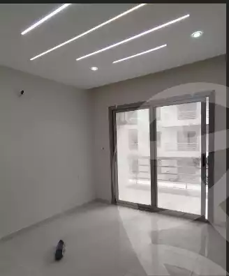 https://aqarmap.com.eg/ar/listing/5781263-for-sale-cairo-nasr-city-compounds-degla-towers