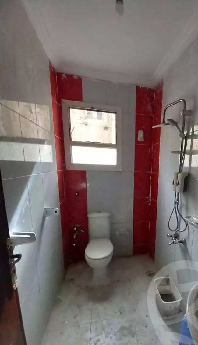 https://aqarmap.com.eg/ar/listing/5781424-for-sale-alexandria-l-jmy-lbytsh-al-andalous-wa-al-hgaz-st