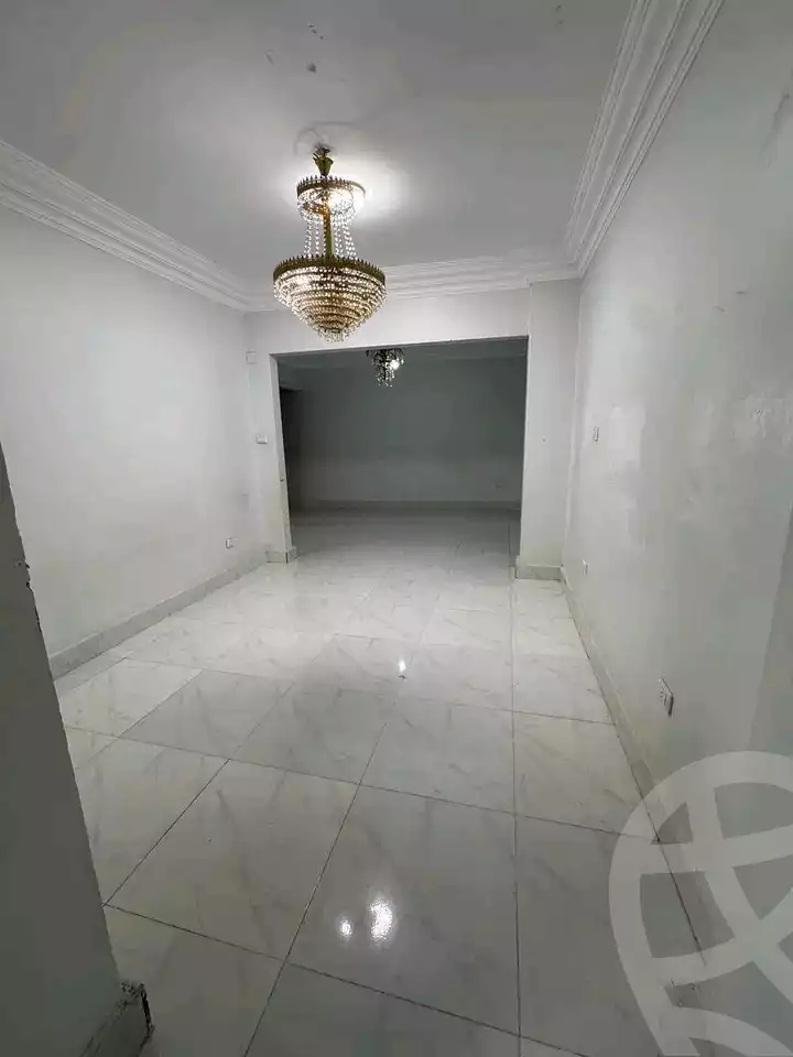 https://aqarmap.com.eg/ar/listing/5781286-for-rent-cairo-ain-shams-ain-shams-el-sharkia-mostafa-hafez-st